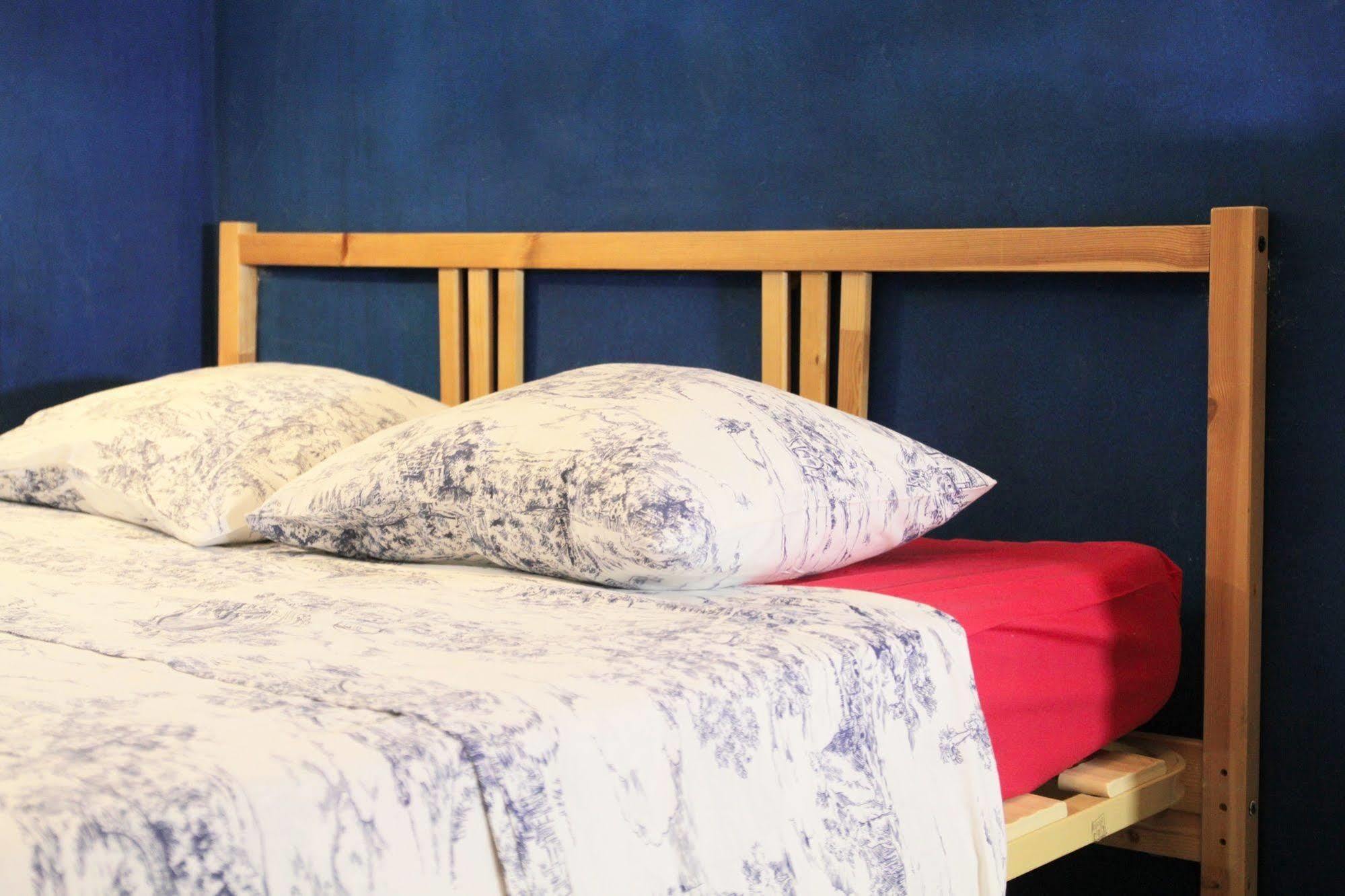 Cadiz Inn Backpackers Bagian luar foto